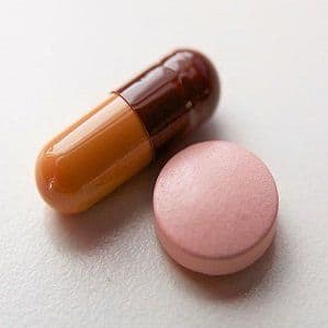 Axinib 1mg Tablet